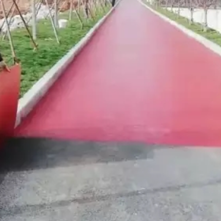 西安​ 彩色路面喷涂翻新是一种低成本